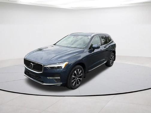 Denim Blue Metallic 2023 Volvo XC60 B5 Plus Bright Theme