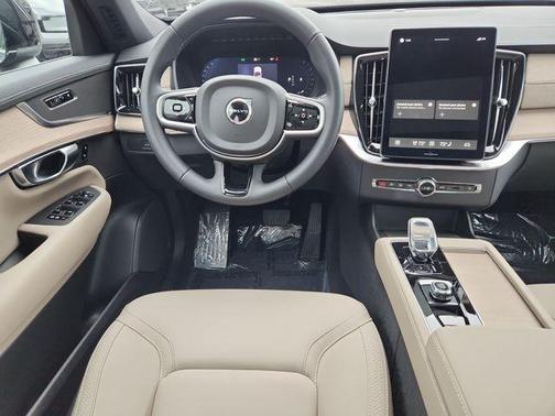 Onyx Black Metallic 2026 Volvo XC90 B5 Core