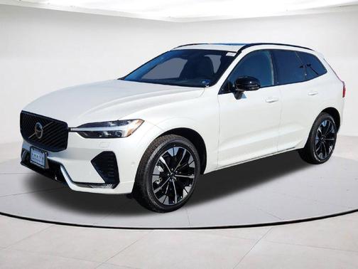 Crystal White 2026 Volvo XC60 B5 Plus
