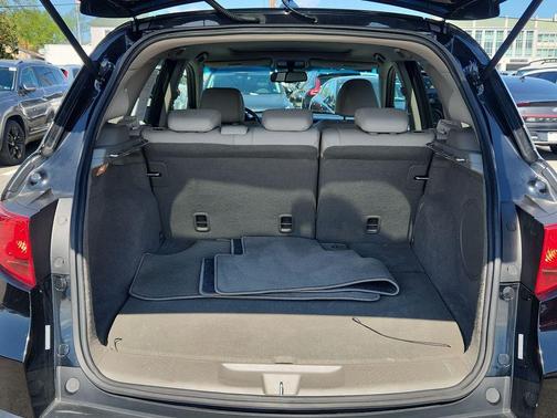 Crystal Black Pearl 2011 Acura RDX Technology Package