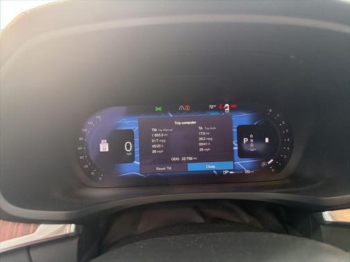 2025 Volvo S60 B5 Plus