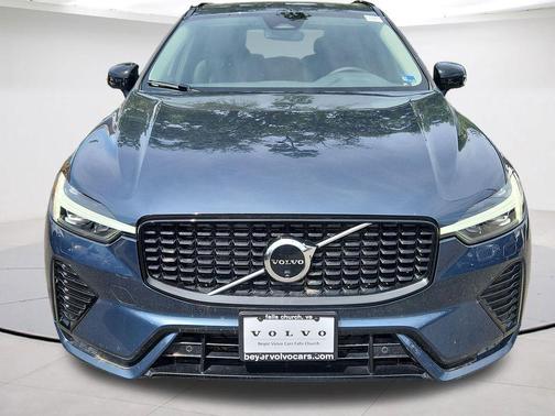 Denim Blue Metallic 2025 Volvo XC60 B5 Plus