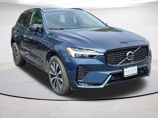 Denim Blue Metallic 2025 Volvo XC60 B5 Plus