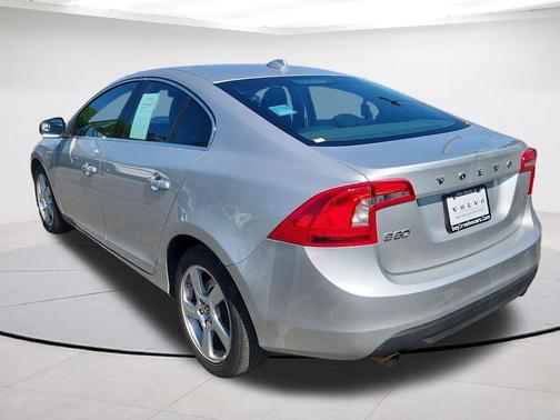 Silver 2012 Volvo S60 T5