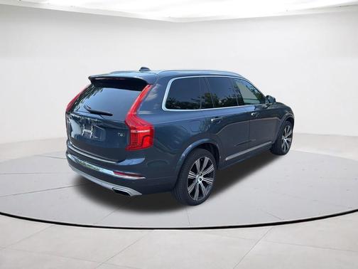 Denim Blue Metallic 2021 Volvo XC90 T6 Inscription 7 Passenger