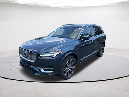 Denim Blue Metallic 2021 Volvo XC90 T6 Inscription 7 Passenger