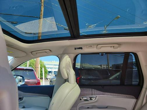 Denim Blue Metallic 2021 Volvo XC90 T6 Inscription 7 Passenger