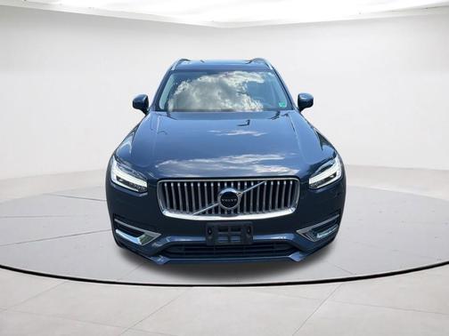 Denim Blue Metallic 2021 Volvo XC90 T6 Inscription 7 Passenger