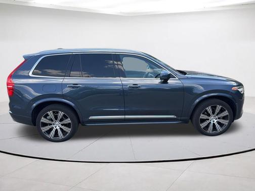 Denim Blue Metallic 2021 Volvo XC90 T6 Inscription 7 Passenger