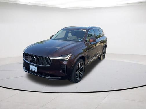 Mulberry Red 2025 Volvo XC90 B6 Core
