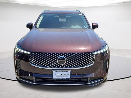 Mulberry Red 2025 Volvo XC90 B6 Core