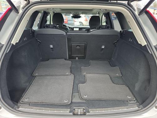 Silver 2025 Volvo XC60 B5 Plus