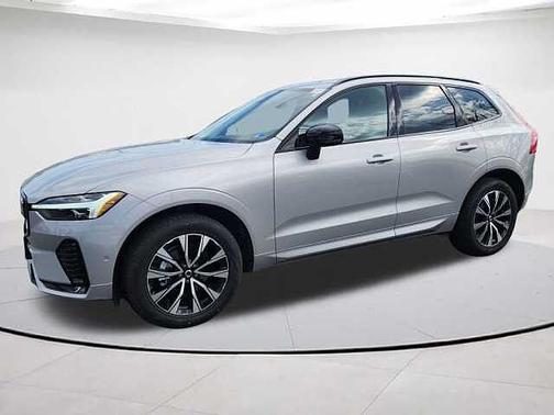 2025 Volvo XC60 Plus