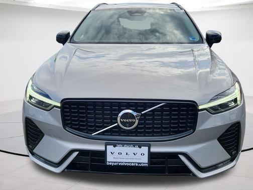 Silver 2025 Volvo XC60 B5 Plus