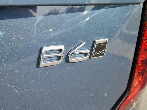 Denim Blue Metallic 2026 Volvo XC90 B6 Ultra Dark Theme 7-Seater