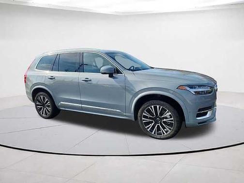 2024 Volvo XC90 Plus