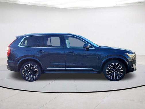 Denim Blue Metallic 2026 Volvo XC90 Plug-In Hybrid T8 Ultra 7-Seater