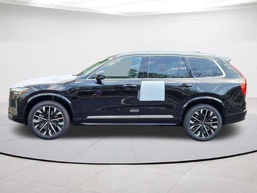 Onyx Black Metallic 2026 Volvo XC90 Plug-In Hybrid T8 Plus 7-Seater