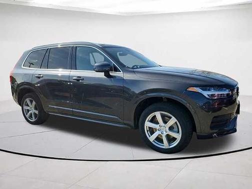 2023 Volvo XC90 Core