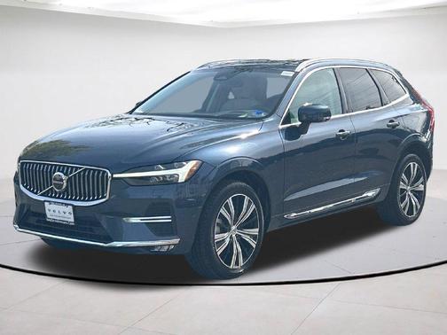 Denim Blue Metallic 2022 Volvo XC60 B6 Inscription