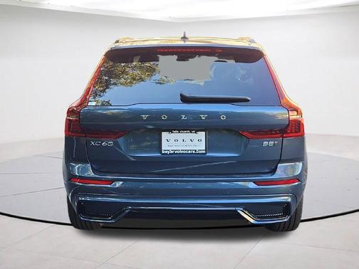Denim Blue 2027 Volvo XC60 B5 PLUS