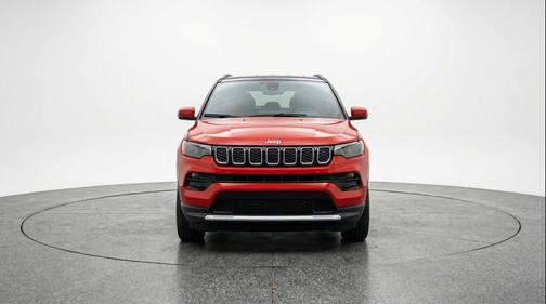 Red Hot Pearlcoat 2025 Jeep Compass Limited