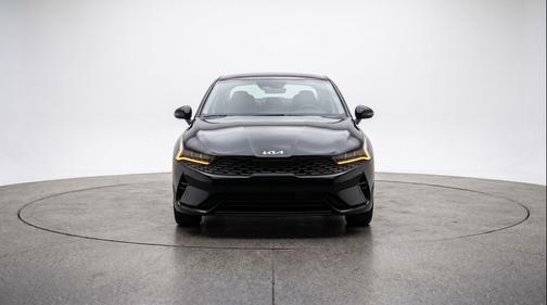 Interstellar Gray 2025 Kia K4 LXS