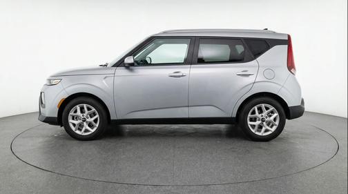 Steel Gray 2025 Kia Soul LX