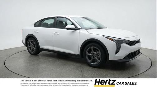 Snow White Pearl 2025 Kia K4 LXS