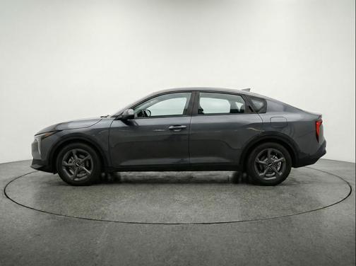 Interstellar Gray 2025 Kia K4 LXS