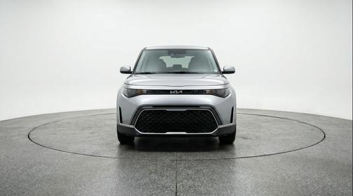 Steel Gray 2025 Kia Soul LX