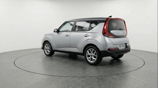 Steel Gray 2025 Kia Soul LX