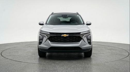 Sterling Gray Metallic 2025 Chevrolet Trax LT