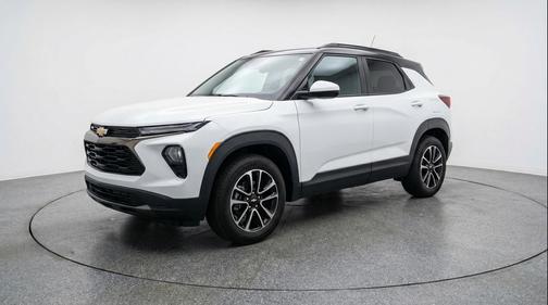 Summit White 2025 Chevrolet Trailblazer LT