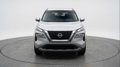 Brilliant Silver Metallic 2025 Nissan Rogue SV