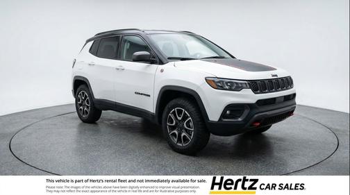 Bright White Clearcoat 2025 Jeep Compass Trailhawk