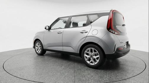 Steel Gray 2025 Kia Soul LX