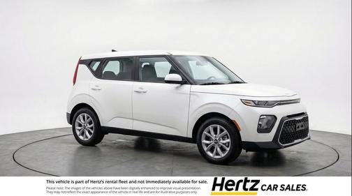 Snow White Pearl 2025 Kia Soul LX