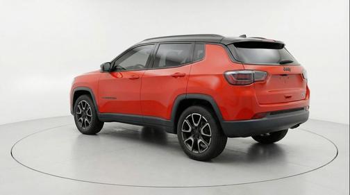 Red Hot Pearlcoat 2025 Jeep Compass Trailhawk