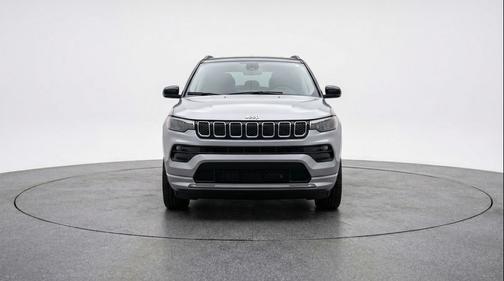 Silver Zynith Metallic Clearcoat 2025 Jeep Compass Limited