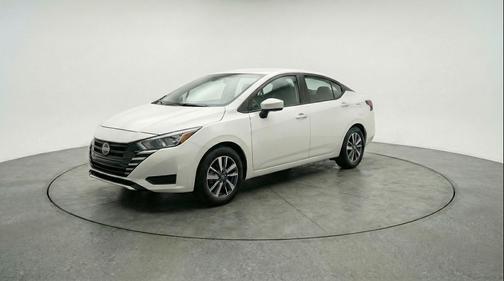 Gray Sky Pearl 2025 Nissan Versa 1.6 SV