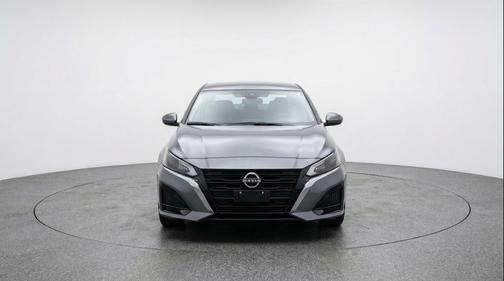 Gun Metallic 2025 Nissan Altima SV FWD