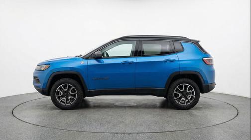 Hydro Blue Pearlcoat 2025 Jeep Compass Trailhawk