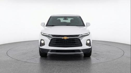 Summit White 2025 Chevrolet Blazer 2LT