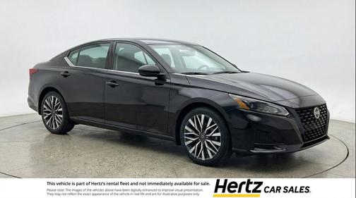 Super Black 2025 Nissan Altima SV FWD
