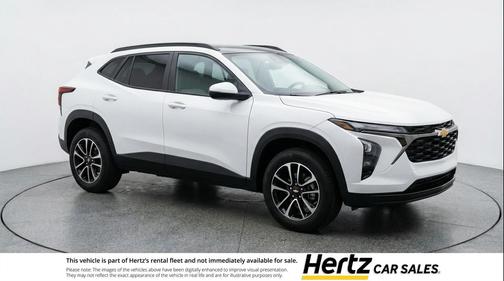 Summit White 2025 Chevrolet Trailblazer LT