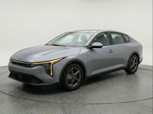 Steel Gray 2025 Kia K4 LXS