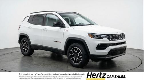 Bright White Clearcoat 2025 Jeep Compass Trailhawk