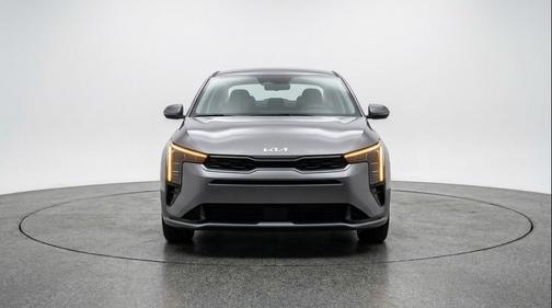 Interstellar Gray 2025 Kia K4 LXS