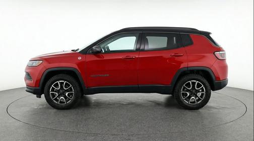 Red Hot Pearlcoat 2025 Jeep Compass Trailhawk